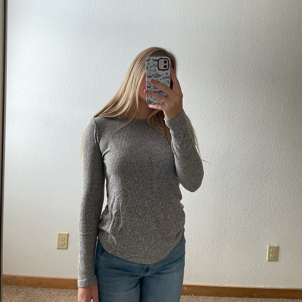 Old navy long sleeve top
